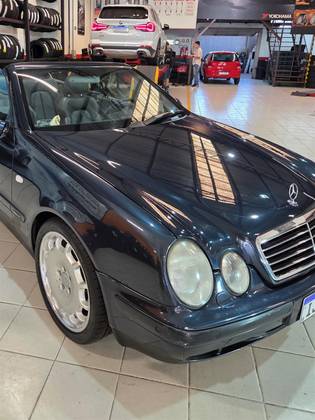 MERCEDES-BENZ CLK 320 3.2 SPORT CABRIOLET V6 GASOLINA 2P AUTOMÁTICO